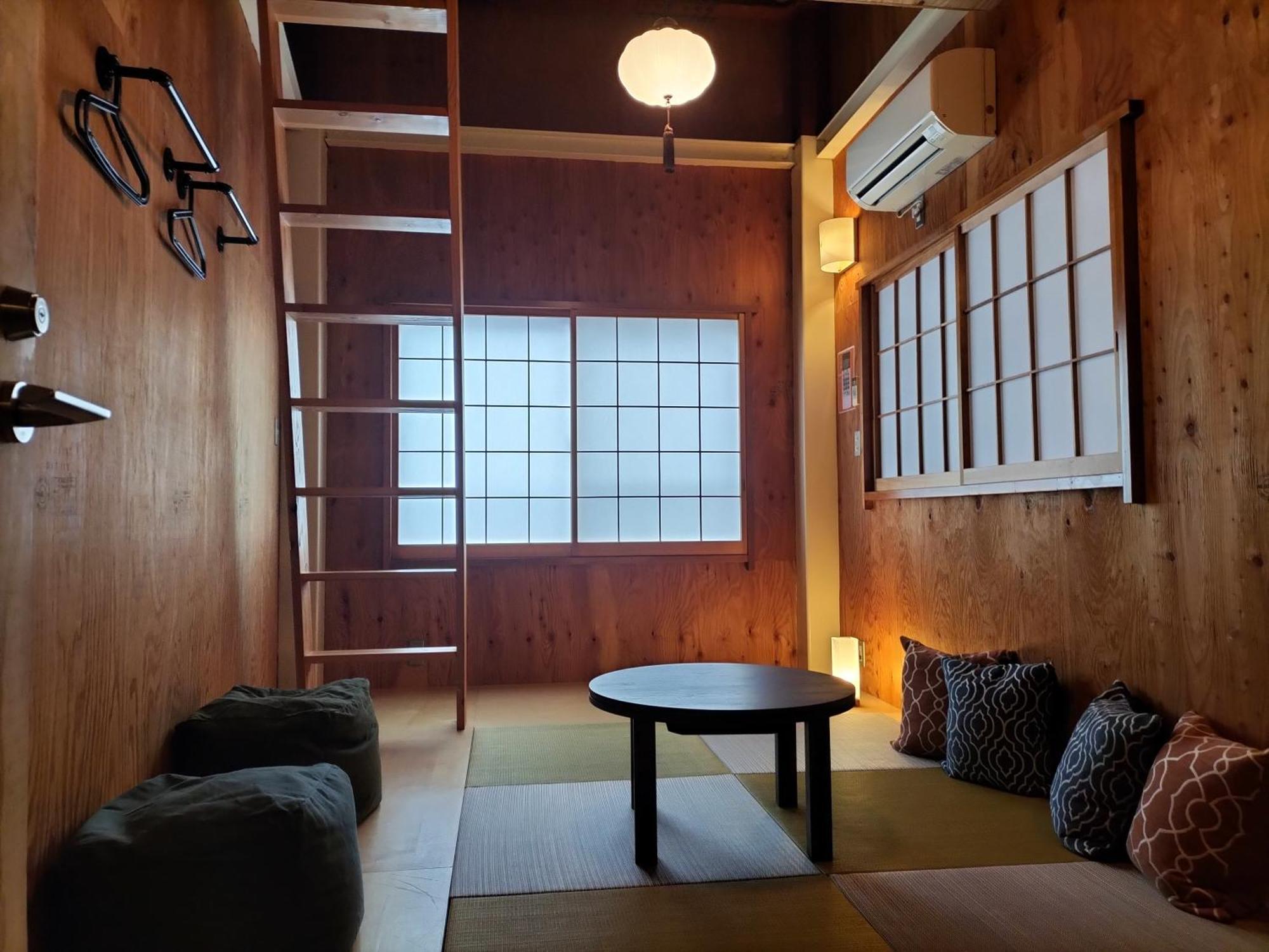 Vacation"Ninja"House Secretbase Near Asakusa Präfektur Tokio Exterior foto